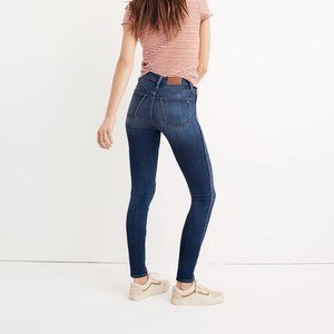 Madewell 10" High-Rise Skinny Jeans in Danny Wash | Size 24